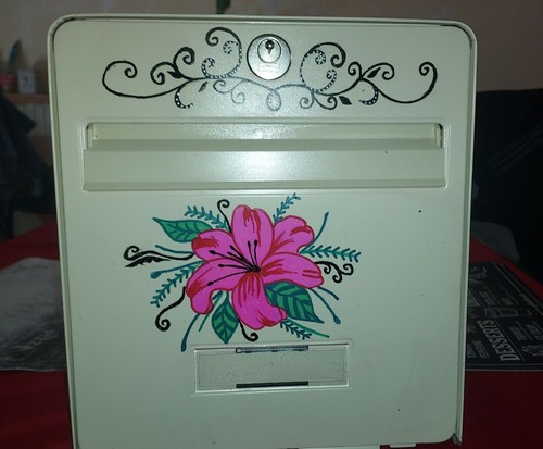 Boite aux lettre - boite,